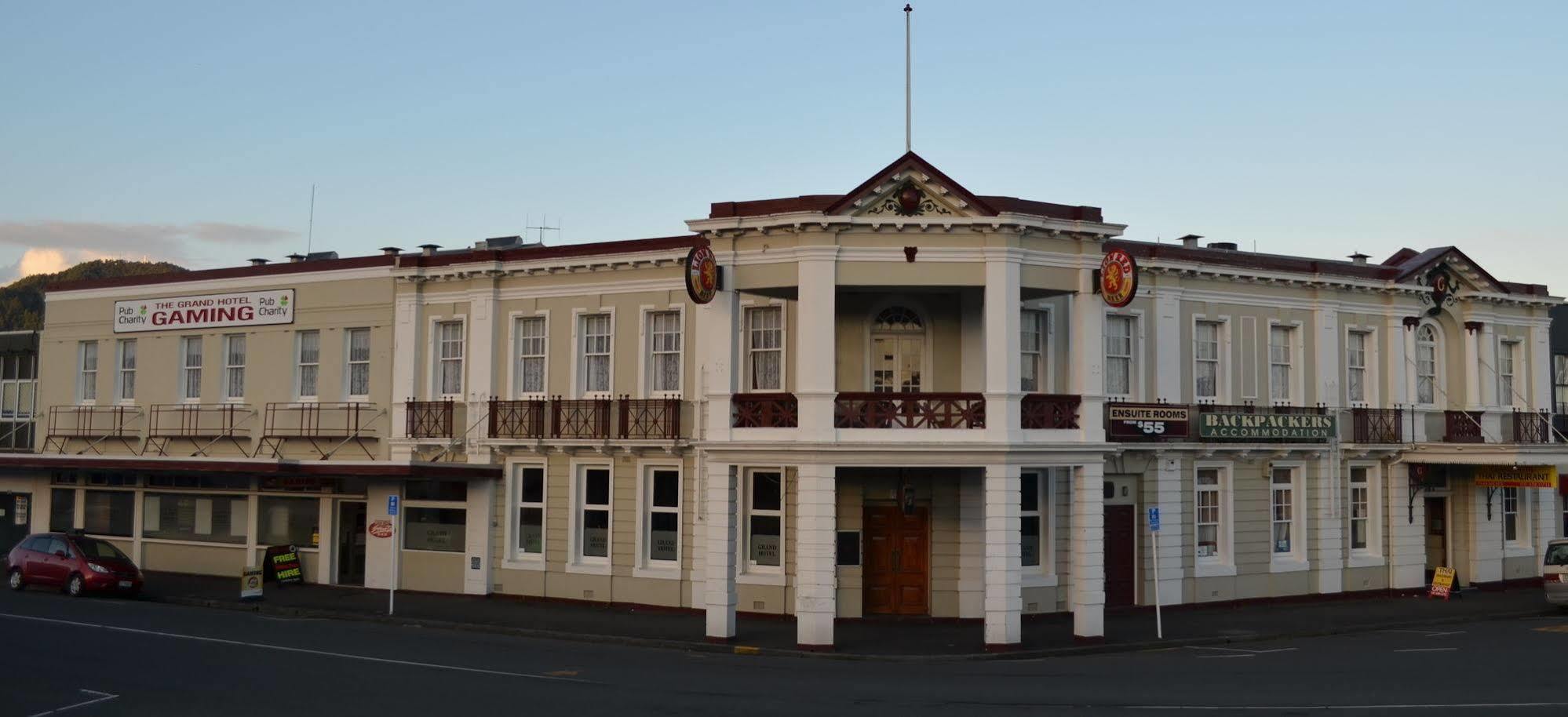 Grand Hotel - Whangarei Exterior foto